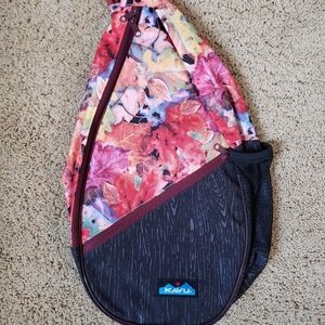 Kavu Leaf Design Bacpack